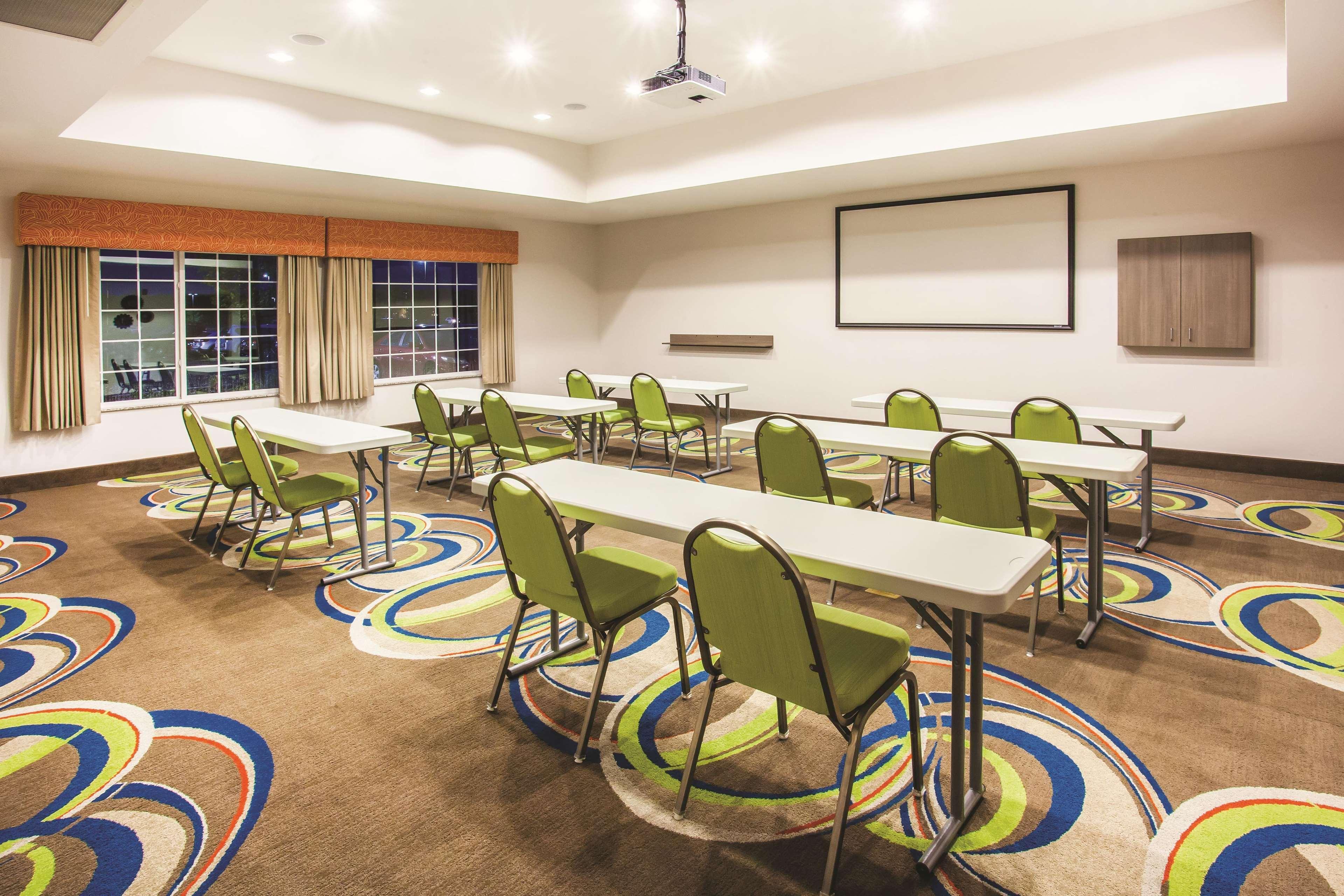 La Quinta By Wyndham St. Paul-Woodbury Hotel Eksteriør billede